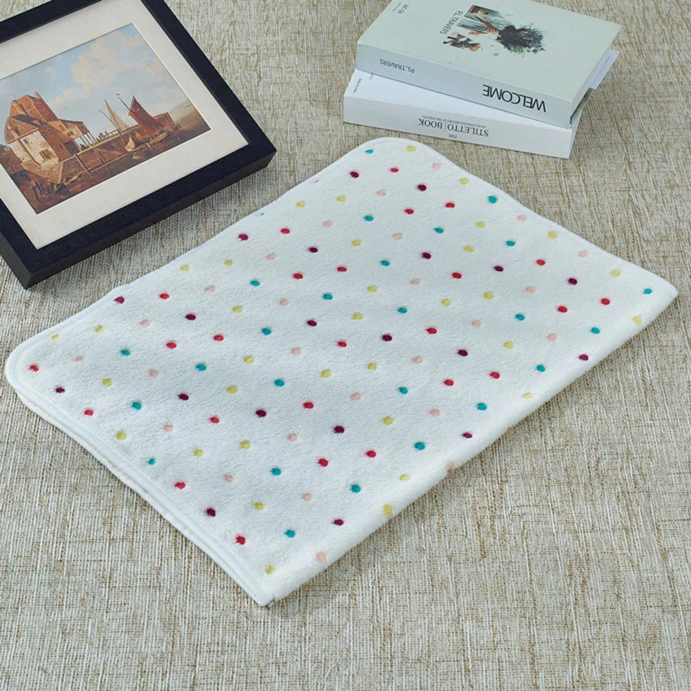 Dog Bed Blanket Bed Mat Soft Fleece Cat Blanket Cute Printed Pet Travel Mat Breathable Cozy Warm Blankets for Small Medium Dogs