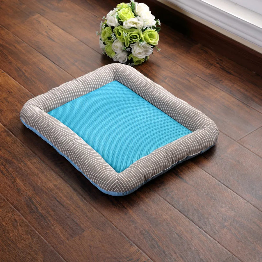 Dog Cooling Mat Pet Ice Pad Teddy Mattress Pet Cool Mat Bed Cat Summer Keep Cool Ice Silk Cooling Sleeping Mats for Dogs Cats