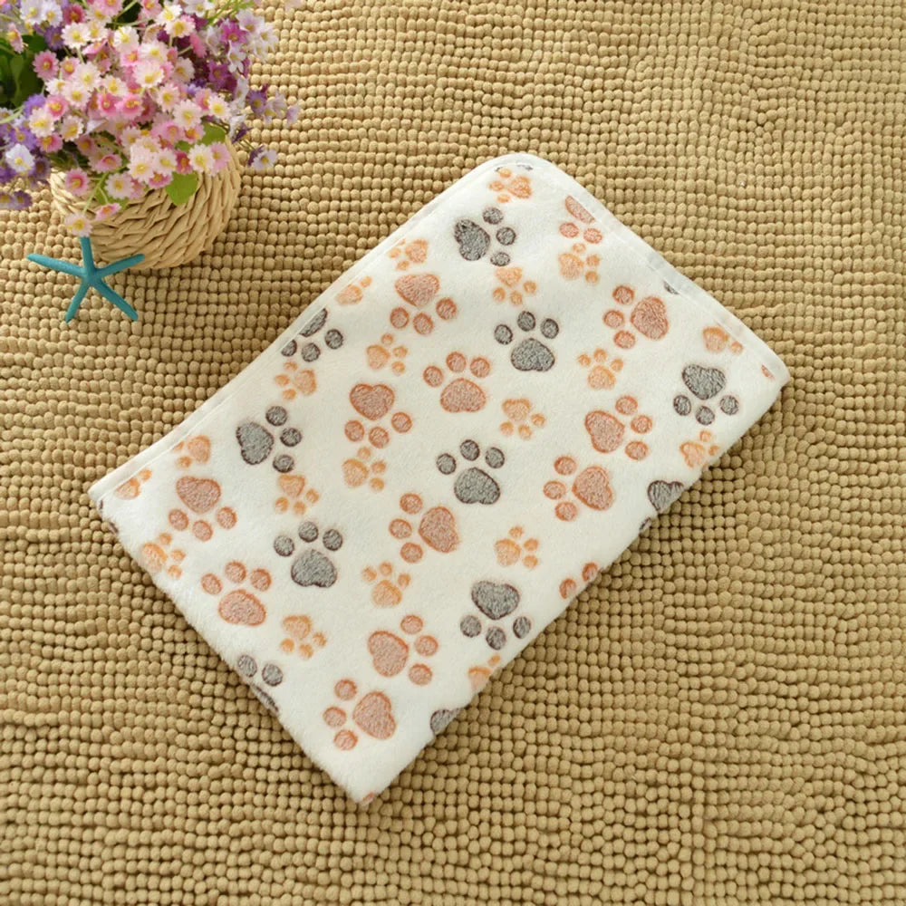 Soft Fluffy Pet Blanket Cute Paw Printed Pet Mat Warm and Comfortable Puppy Bed Mat Breathable Blanket Cover for Cats Small Dogs