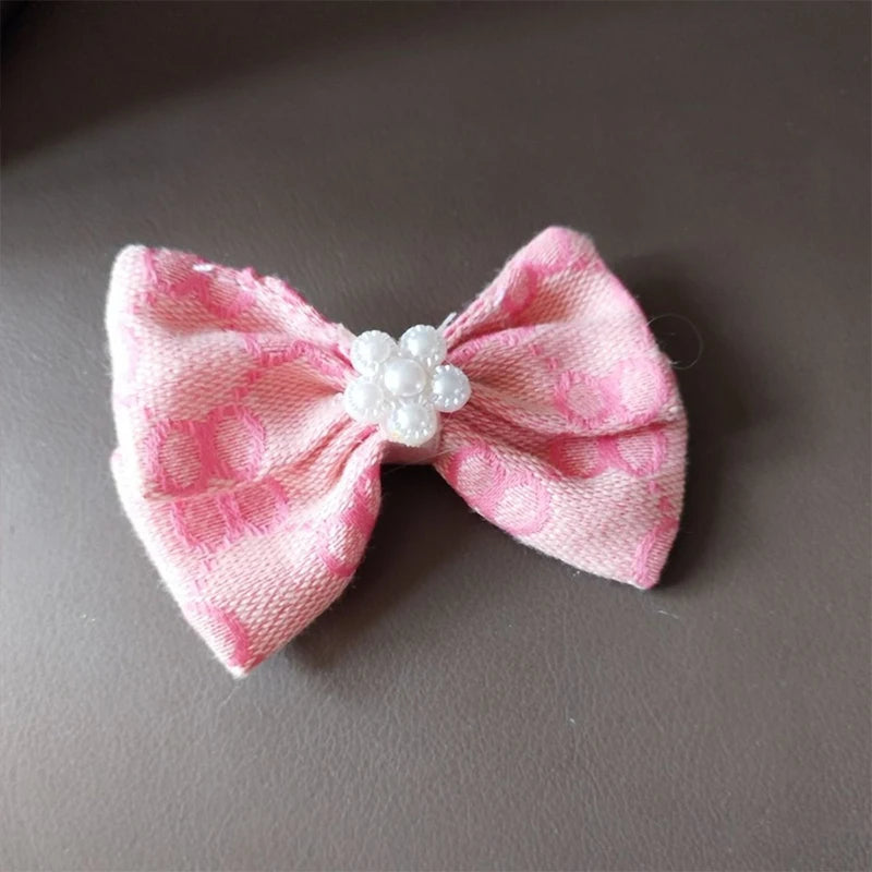 Designer Luxury Pet Shirt Men's Khaki Ribbon Sleeve T-shirt Cute Women's Pink Clothing Small Medium-Sized Dogs Clothes Hair Clip