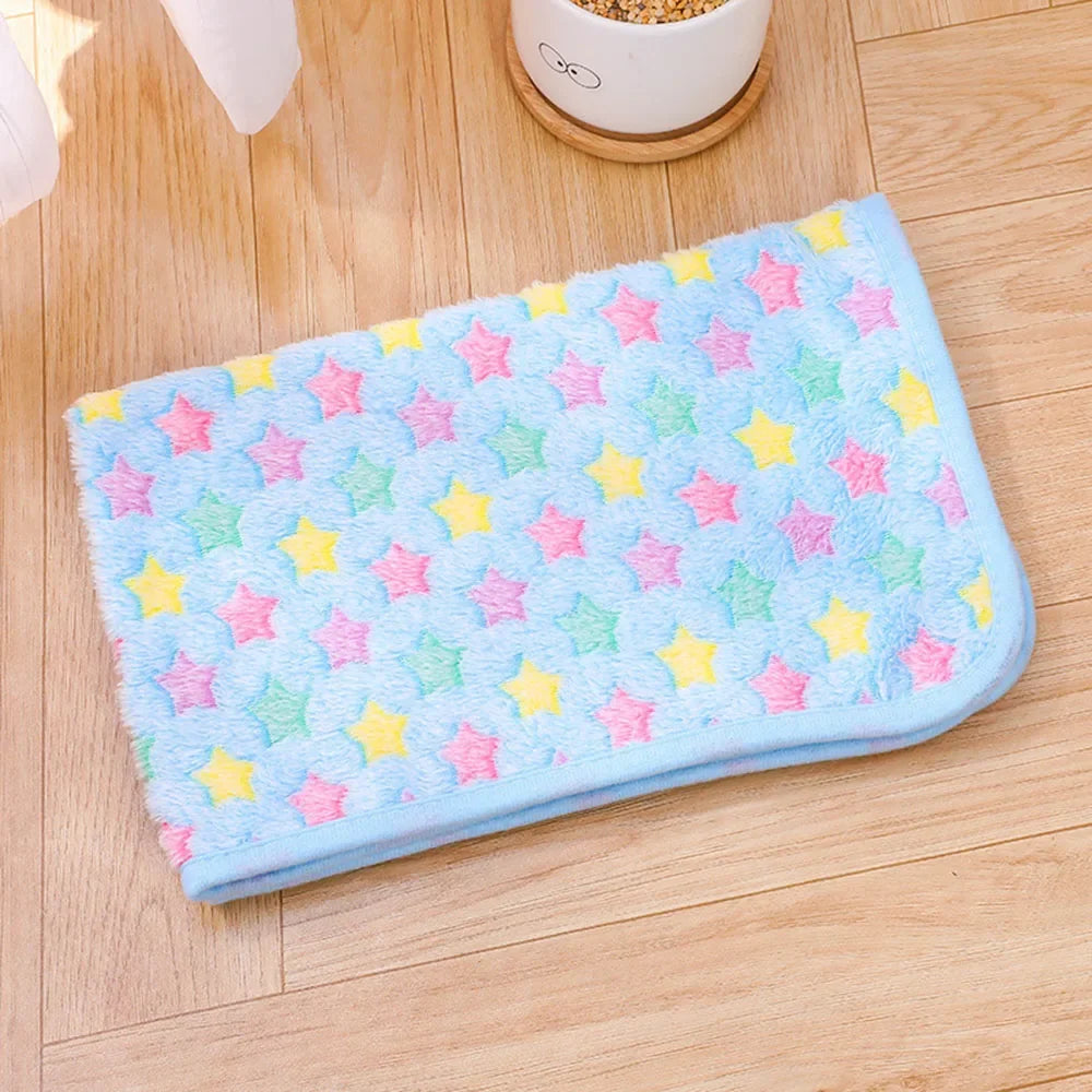 Soft Fluffy Pet Blanket Cute Paw Printed Pet Mat Warm and Comfortable Puppy Bed Mat Breathable Blanket Cover for Cats Small Dogs